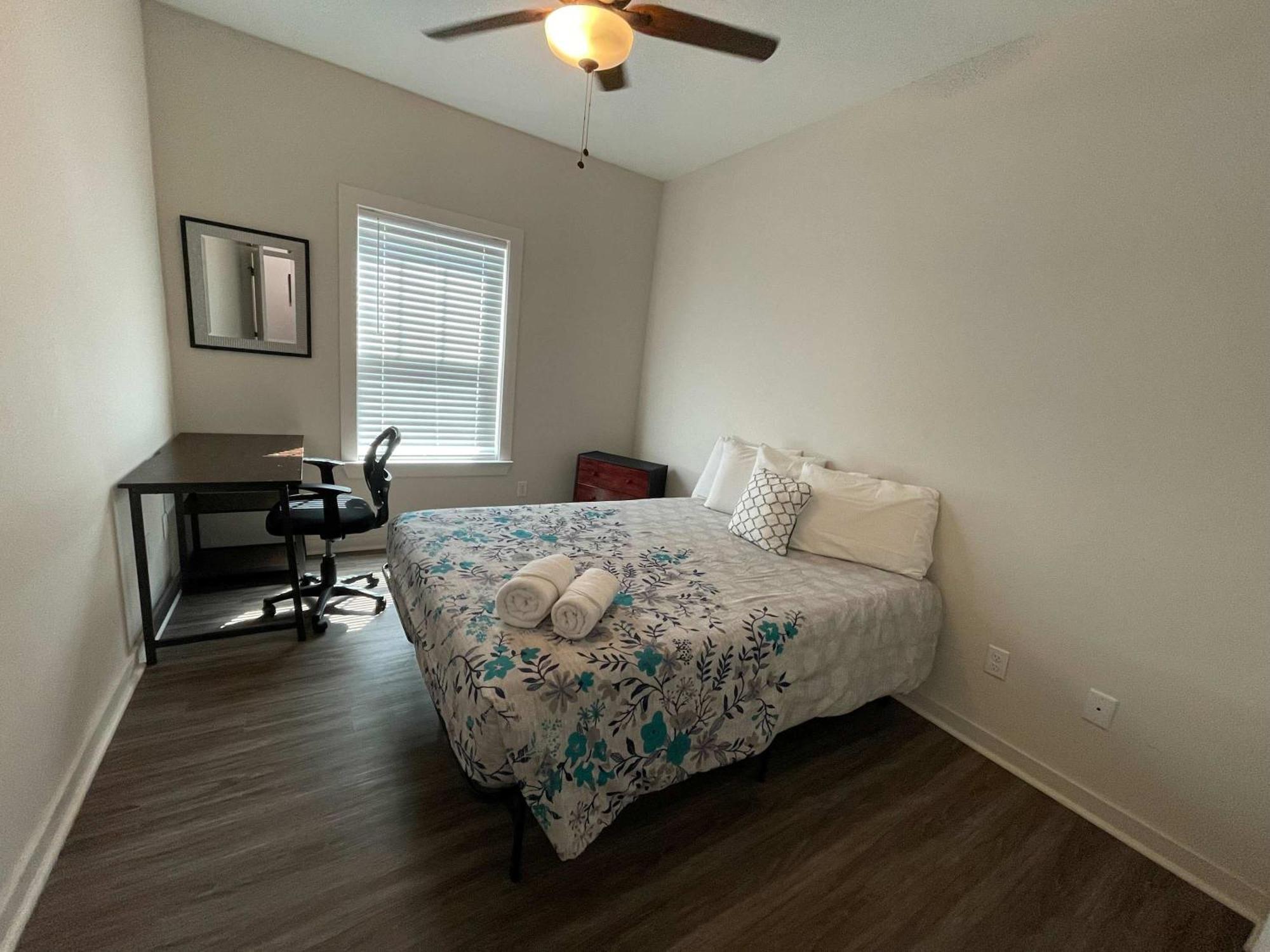Beach Flow Bungalow-Mins To Downtown-Dining-Base Pensacola Eksteriør bilde